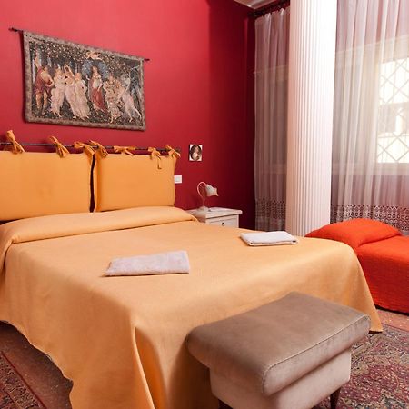 Passeggiate Romane B&B الغرفة الصورة